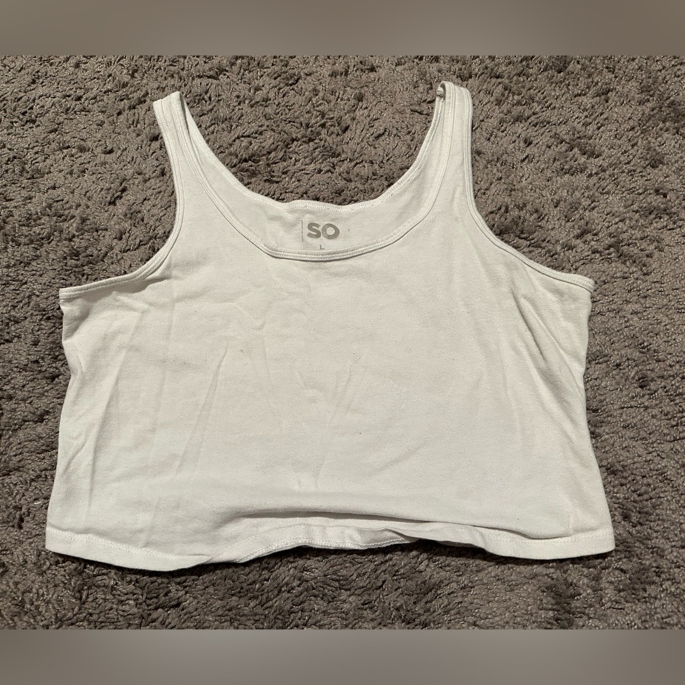 Women’s, white tank top, slightly cropped